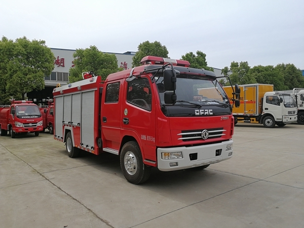东风3.5吨消防车图片