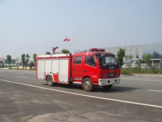 国五东风多利卡3.5吨水罐消防车公告技术参数